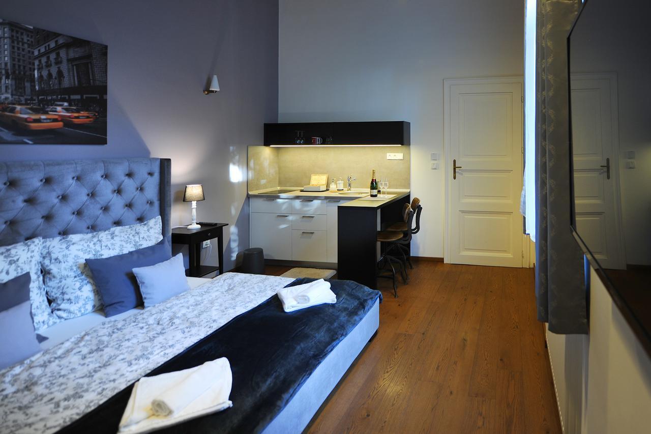 Apartmany Palackeho โกชิเซ ภายนอก รูปภาพ