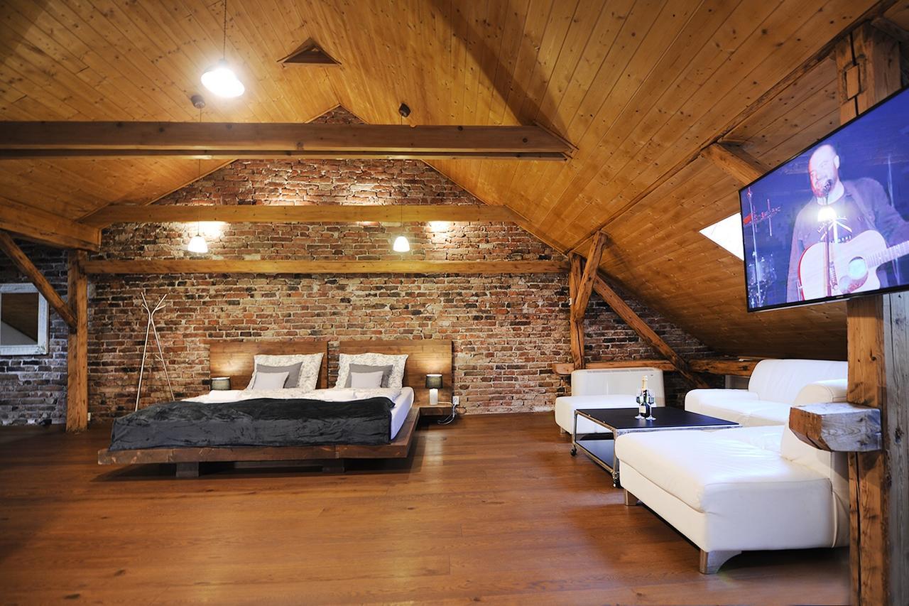 Apartmany Palackeho โกชิเซ ภายนอก รูปภาพ